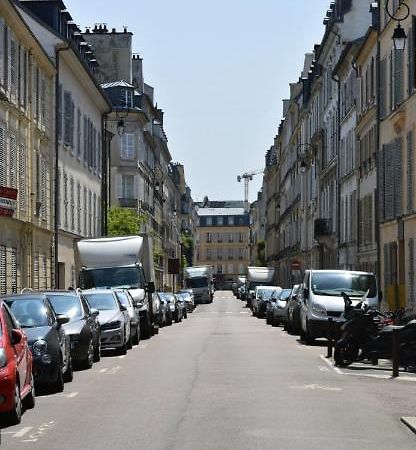 Le petit Trianon, Parc du château Apartamento Versalhes Exterior foto